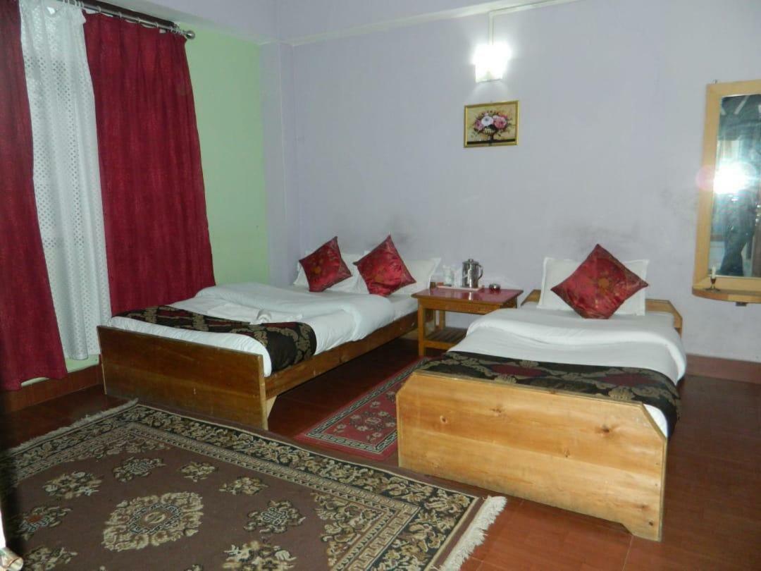 Golden Fish Hotel, Lachung Exterior foto